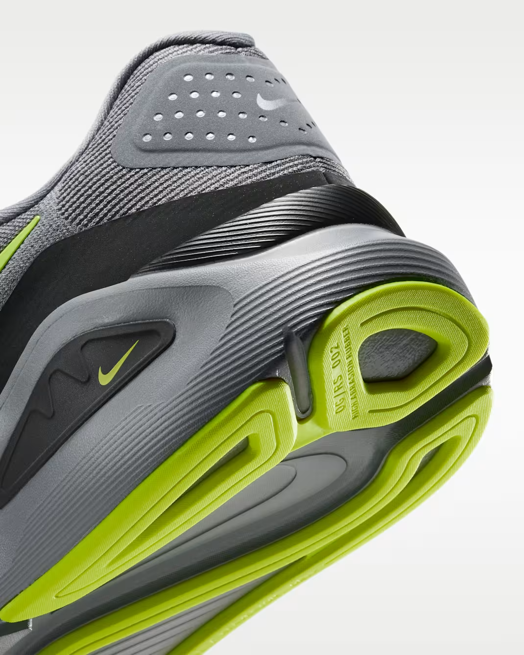 HJ1102-010 Nike Structure 26 "Cool Grey/Dark Smoke Grey" (Men's)