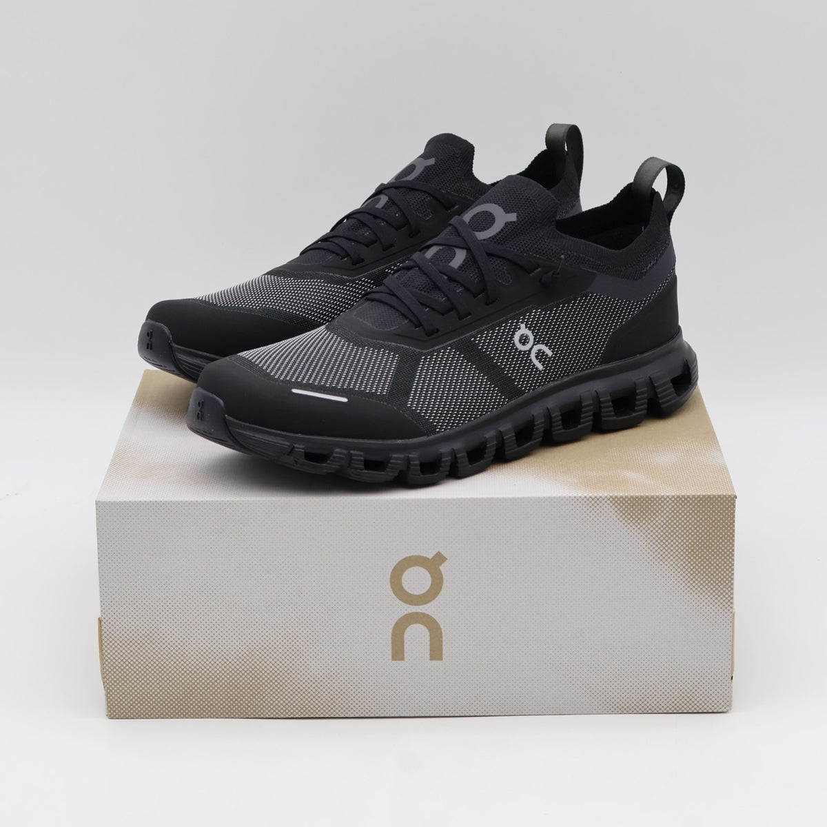 3MF10040106 On Cloud 6 Versa Black Eclipse (Men's)