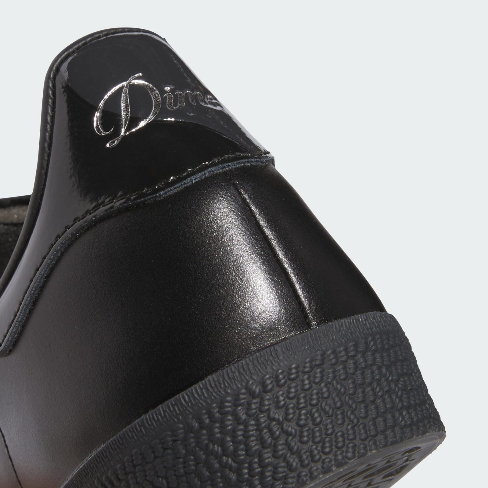 IH2946 Dime adidas Originals Gazelle ADV Core Black Silver Metallic (Men's)