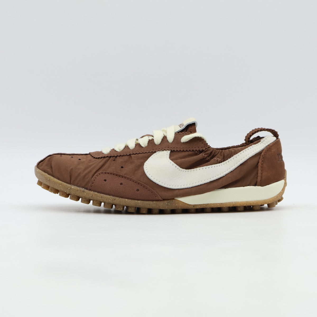 HV8547-200 Jacquemus Nike Women's Moon Shoe Fauna Brown (Womens's)
