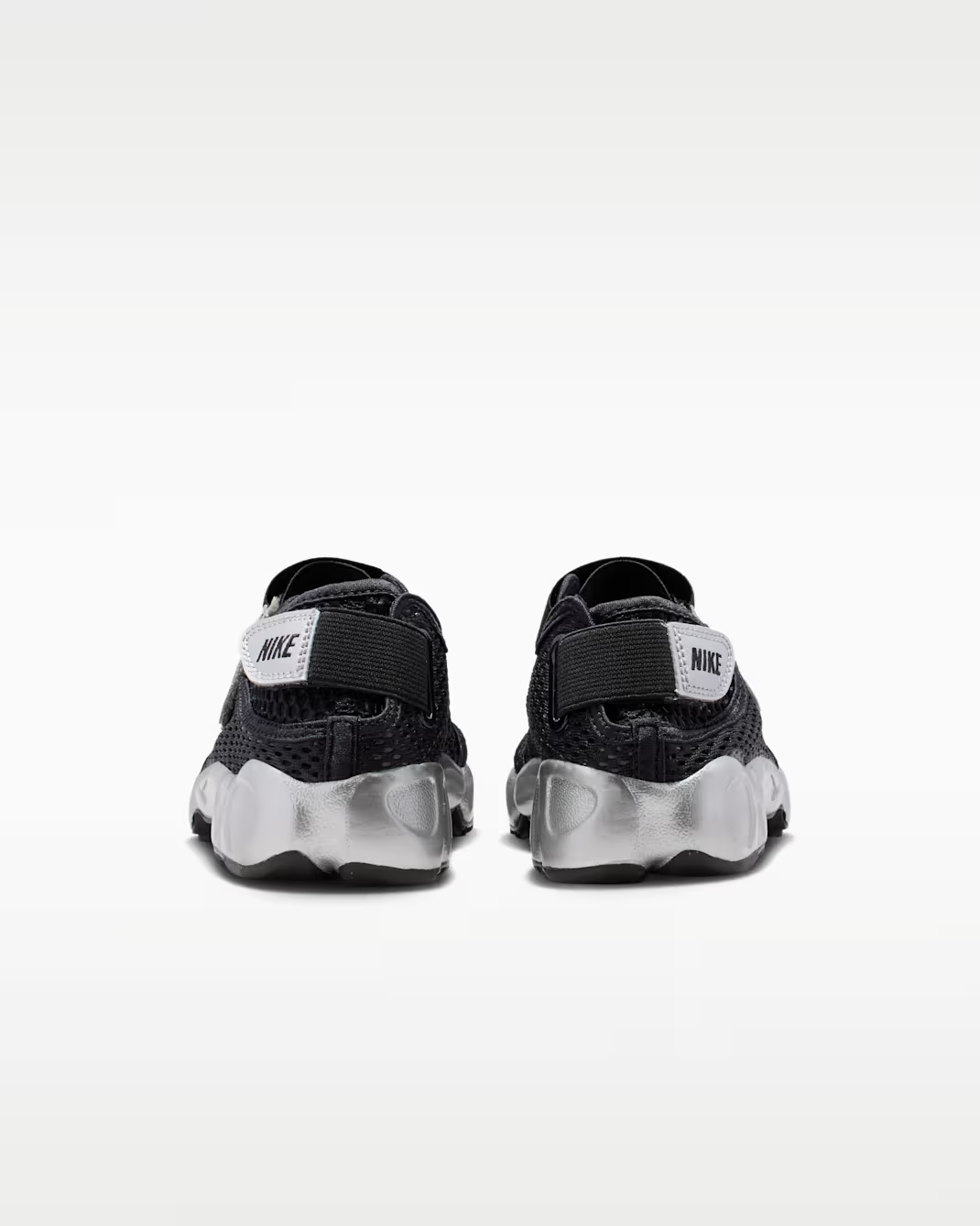 IV5362-001 Nike Rift 2 SE "Black/Metallic Silver" (GS)