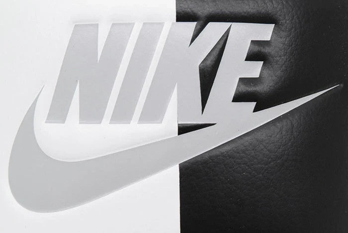 343880-104 Nike Benassi JDI White/Black (Men's)