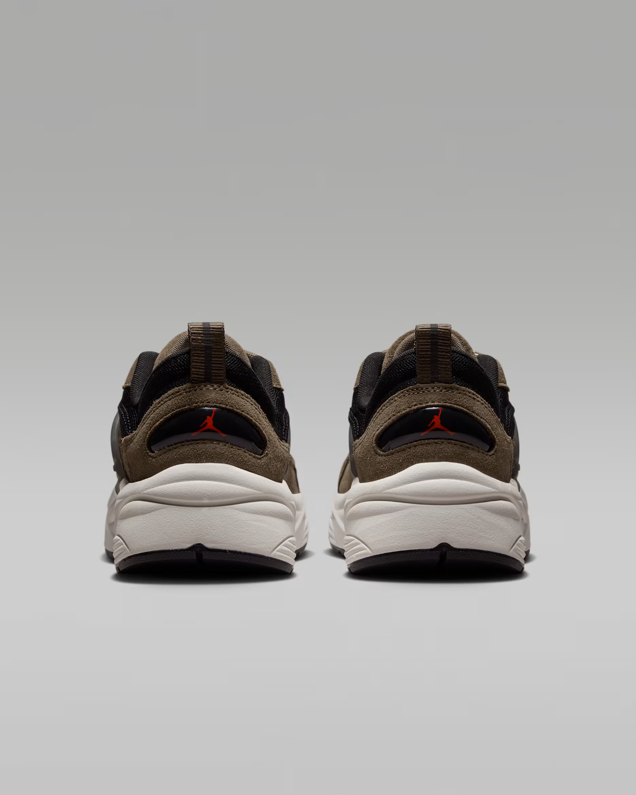 IB3722-202 Nike Jordan Trunner O/S "Palomino/Black" (Men's)