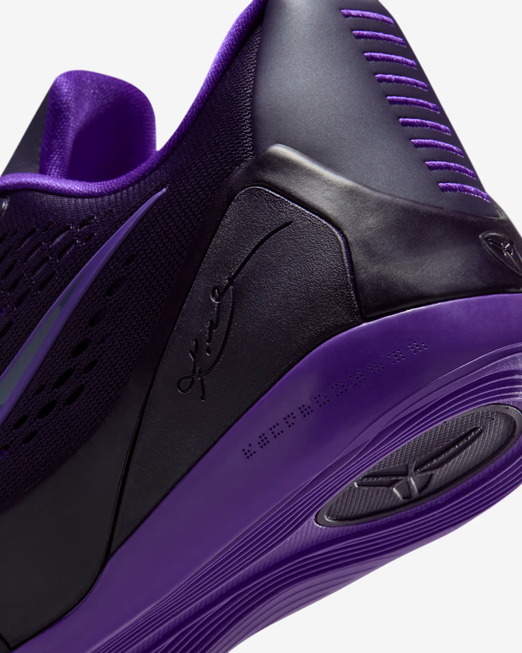 IH1401-500 Nike Kobe 9 Elite Low EM Protro Purple Dynasty (Men's)