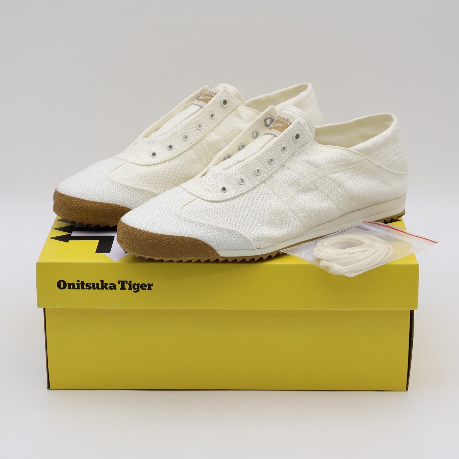 1183C432-750 Onitsuka Tiger Mexico 66 SD Paraty Ivory Ivory (Men's)