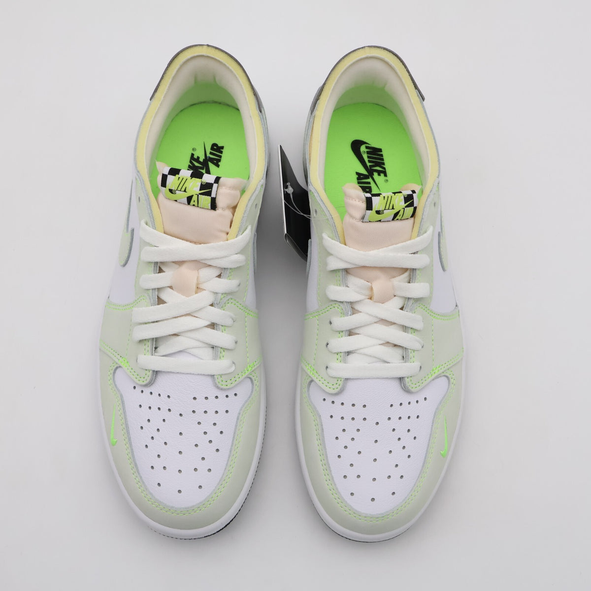 DM7837-103 Nike Air Jordan 1 Retro Low White Ghost Green Black Grey  (Men's)