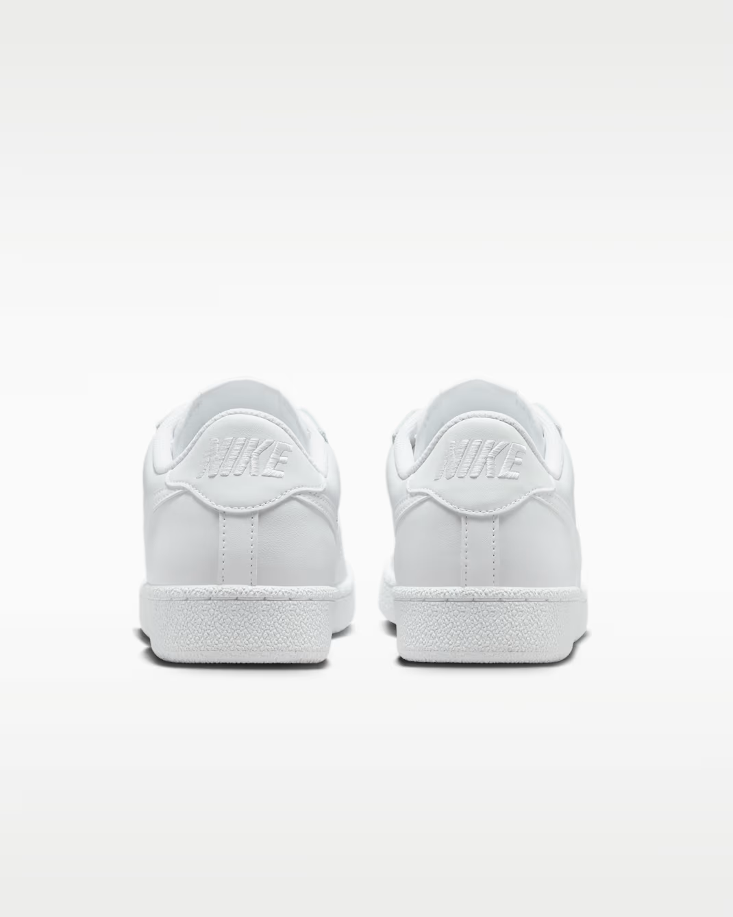 IQ7387-107 Nike Tennis Classic "White" (Women's)