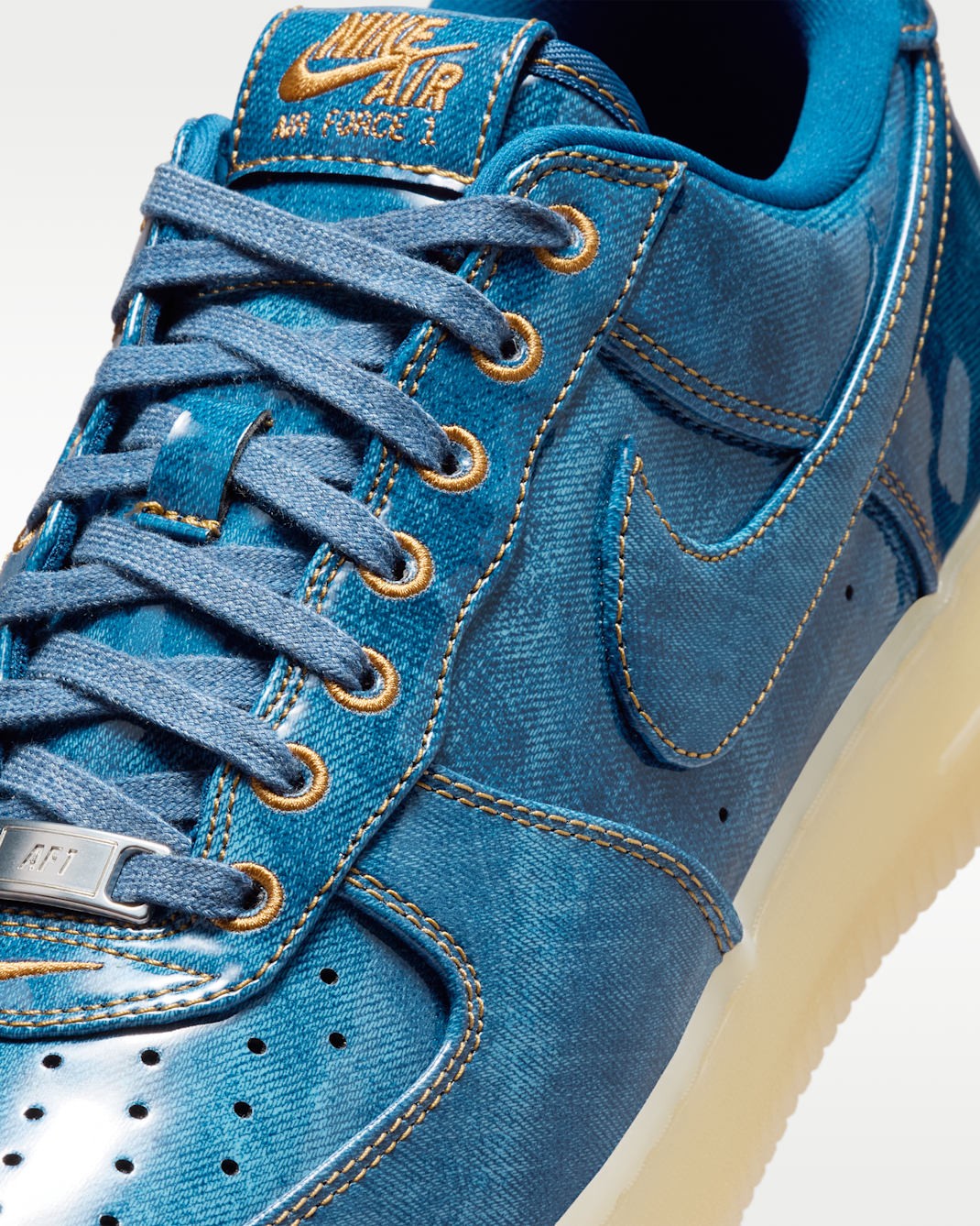 IM5757-400 Nike Air Force 1 Low Retro "Blue/Gum"