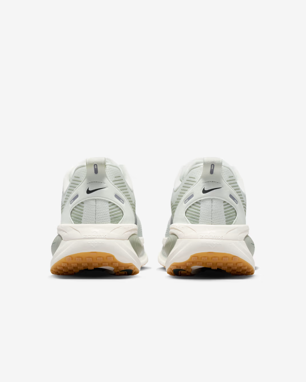 HM6803-020 Nike Vomero 18 "Spruce Aura/Jade Horizon"