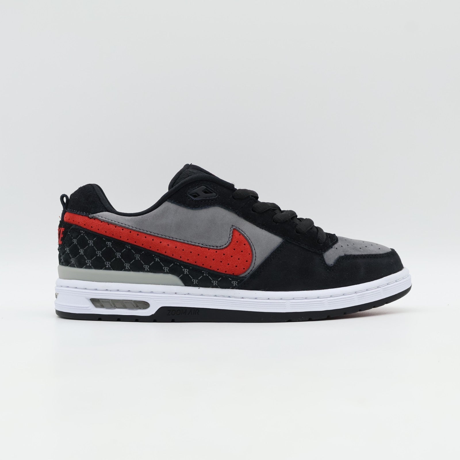 IM7147-001 Nike SB Paul Rodriguez Low Bred Black and Flint Grey (Men's)