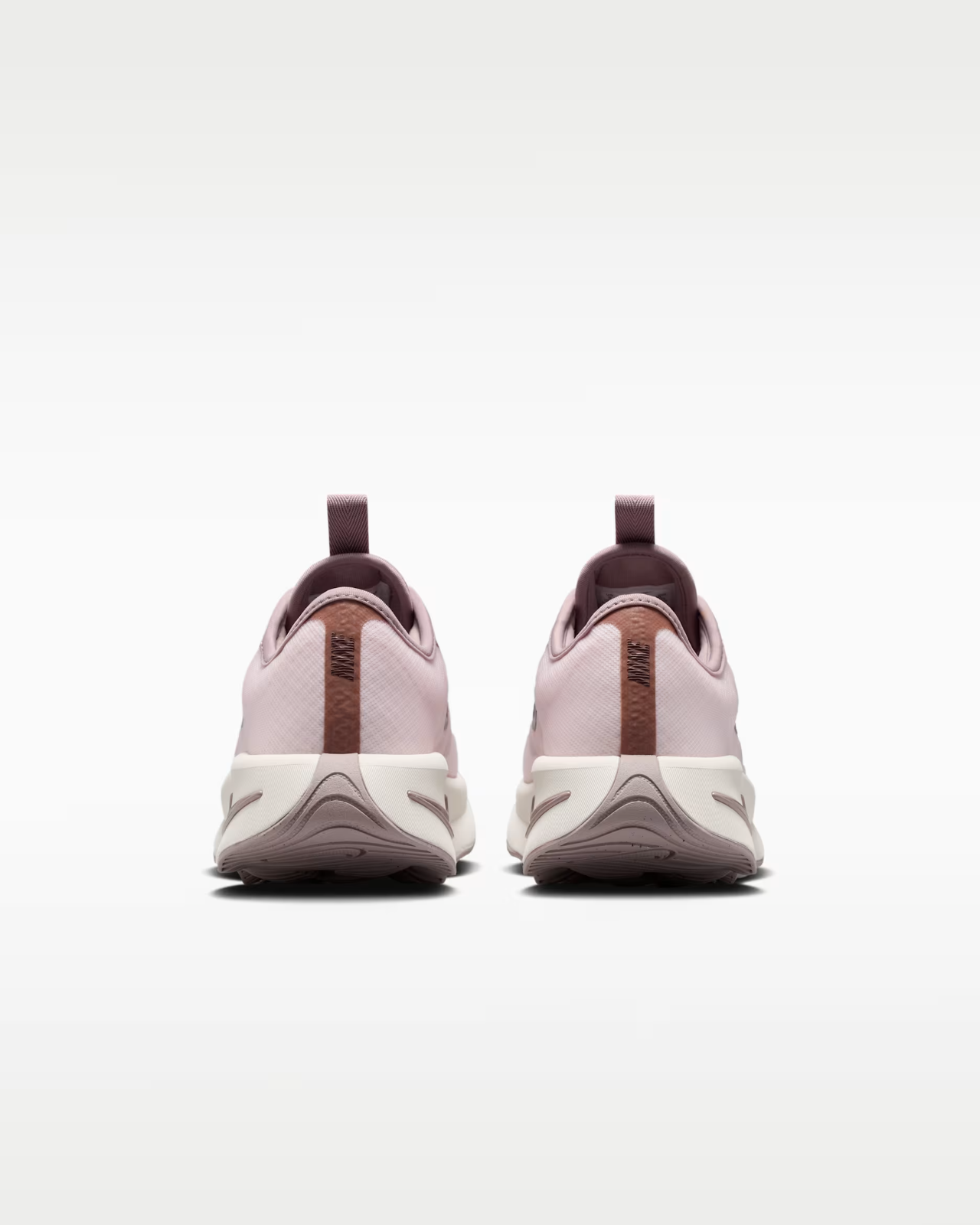 II7278-600 Nike Motiva 2 "Pearl Pink/Light Violet Ore" (Women's)