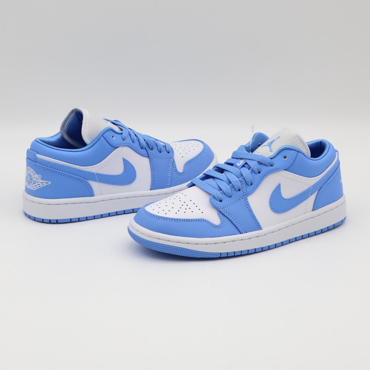 AO9944-441 Nike Air Jordan 1 Low UNC (Women's)