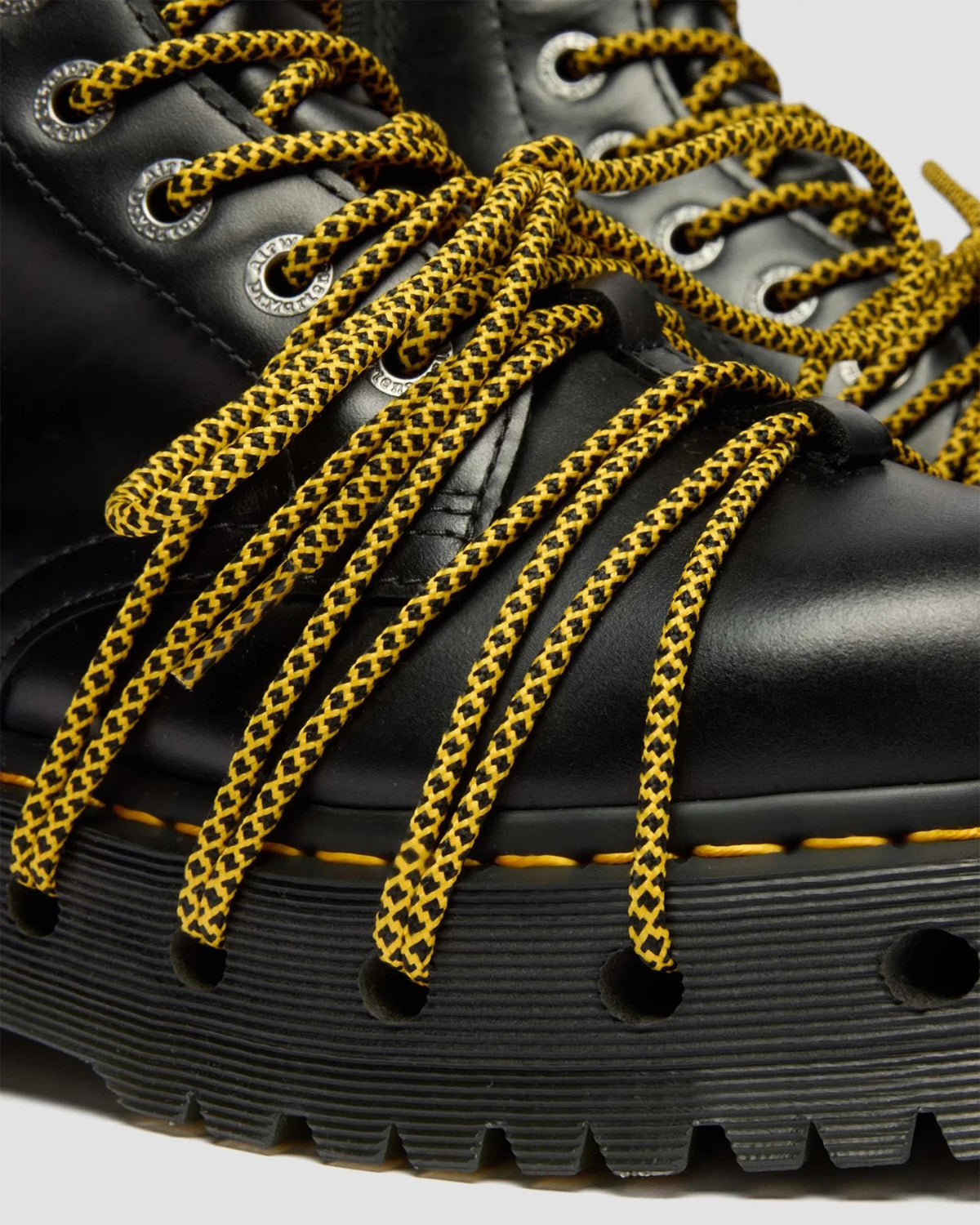 42315001 Dr.Martens Jadon XL 8 Holes Boots Black (Men's)