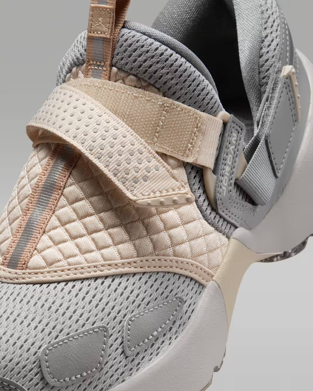 IQ2719-002 Nike Jordan Trunner LX Light Iron Ore Enigma Stone Hemp (Women's)