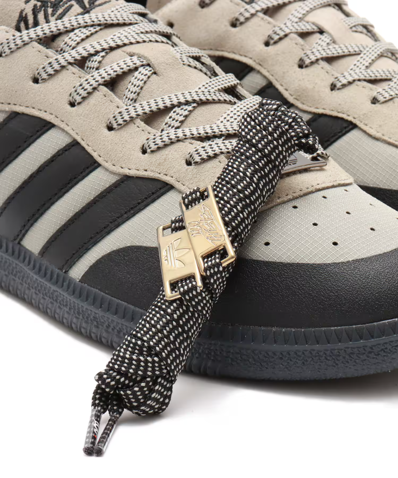 JR5536 100 Thieves adidas Originals Palos Hills Silver Pebble Core Black (Men's)