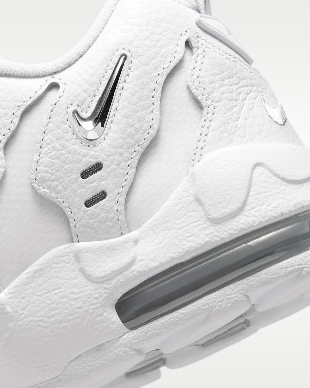 IO4223-100 Nike Air DT Max '96 Low "White"