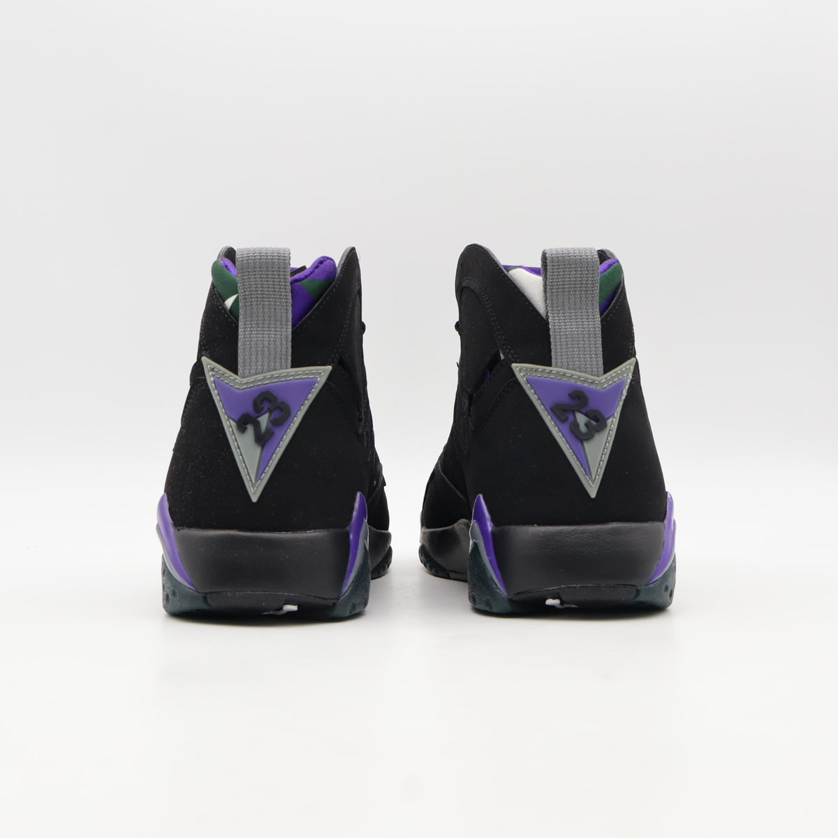 304775-053 Nike Air Jordan 7 "Ray Allen" (Men's)