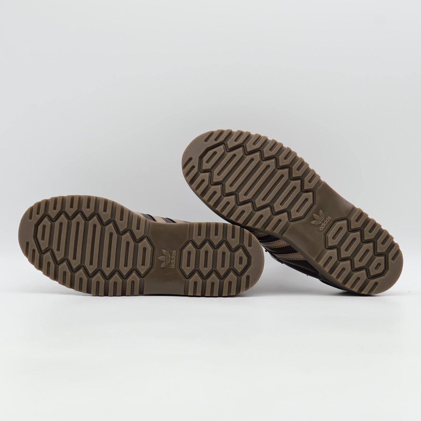 JQ6711 adidas SAMBA WTR SUPCOL CHABRN GUM5 (Men's)
