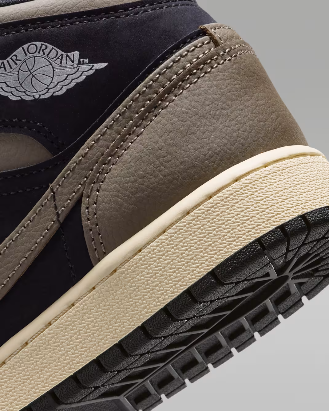 IB7053-002 Nike GS Air Jordan 1 Mid SE Black Olive Grey