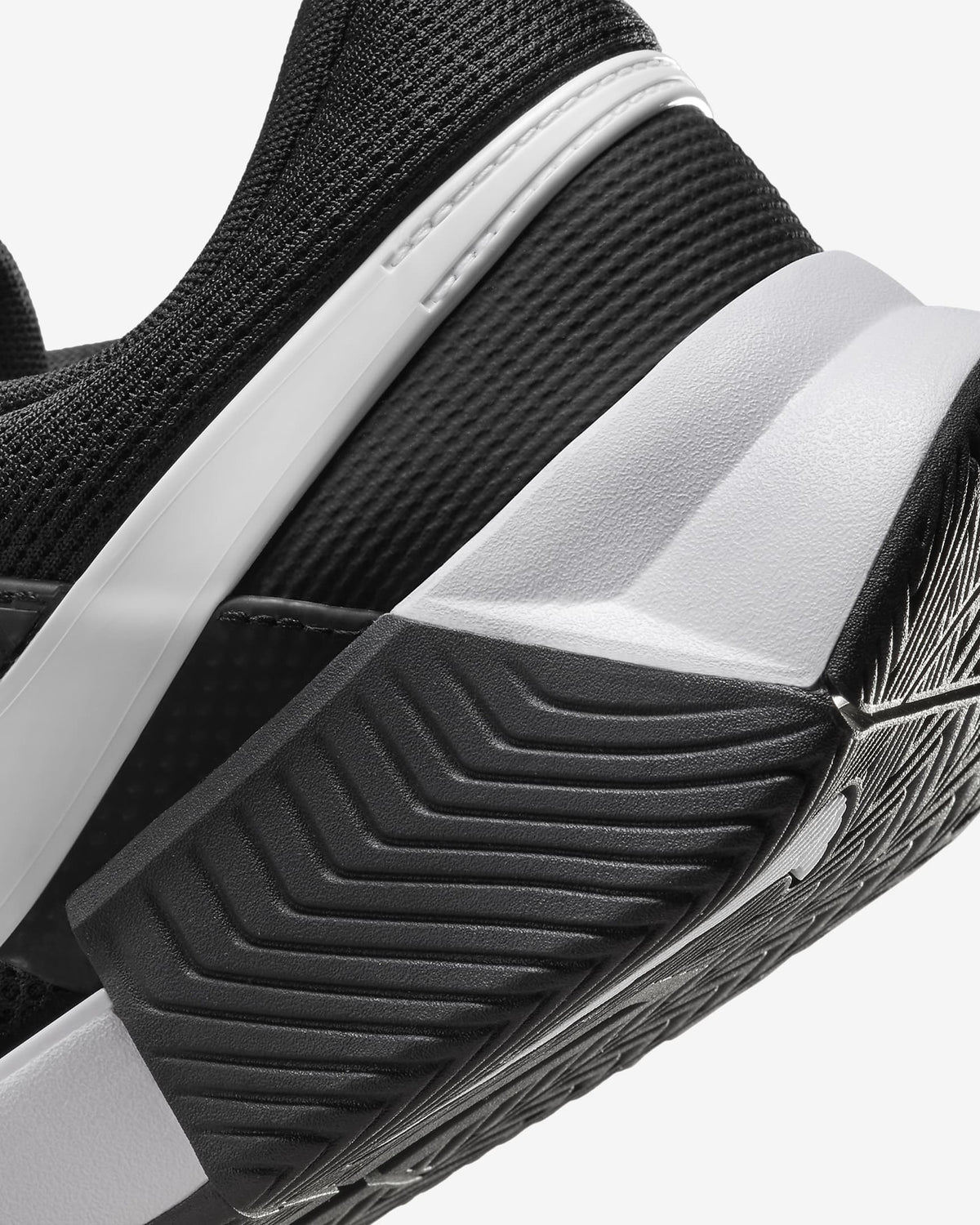 FB3147-001 Nike Zoom GP Challenge 1 Black White (Men's)