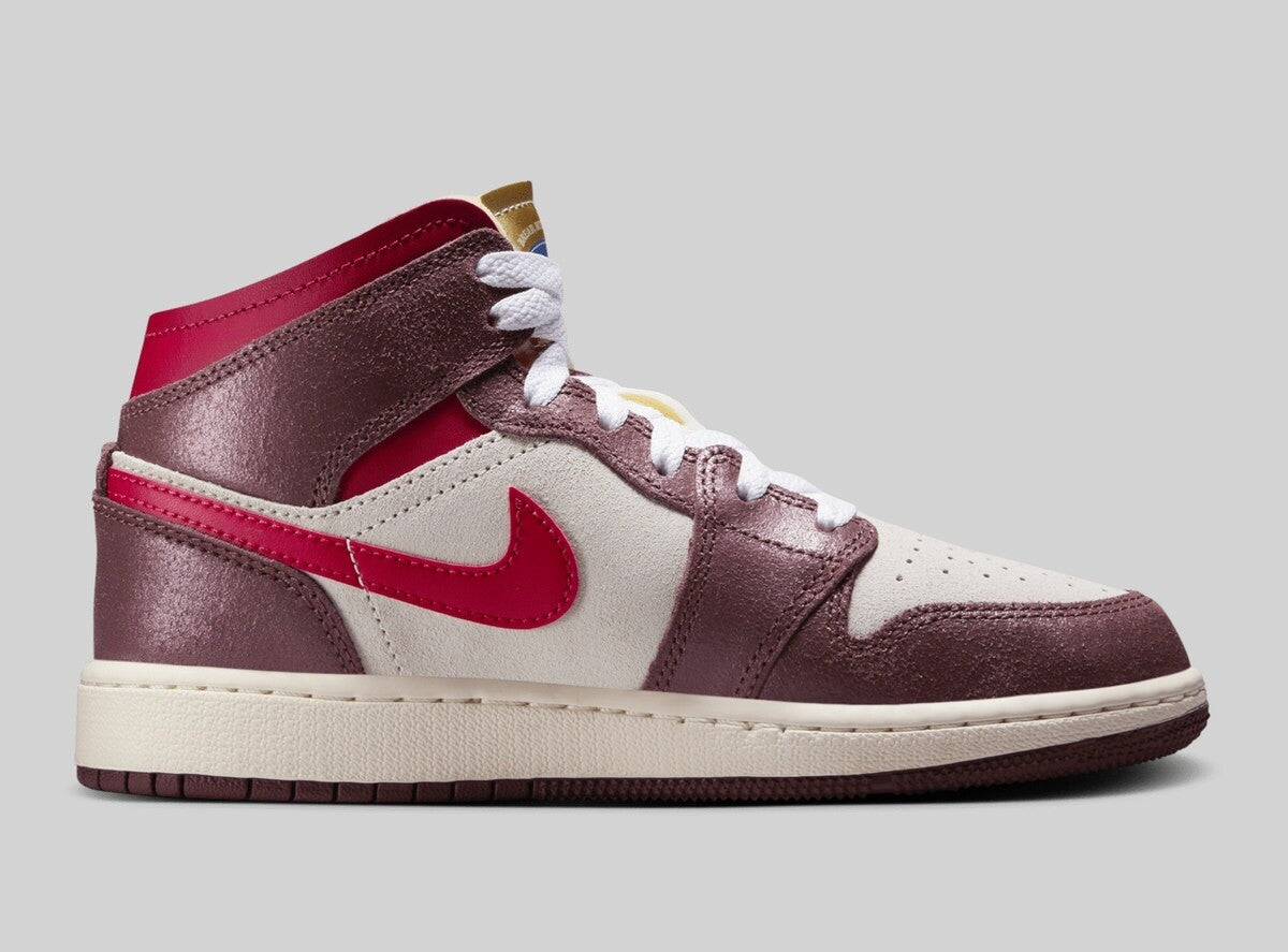HF3196-100 Nike GS Air Jordan 1 Mid SE Coconut Milk Dark Pony Pale Vanilla