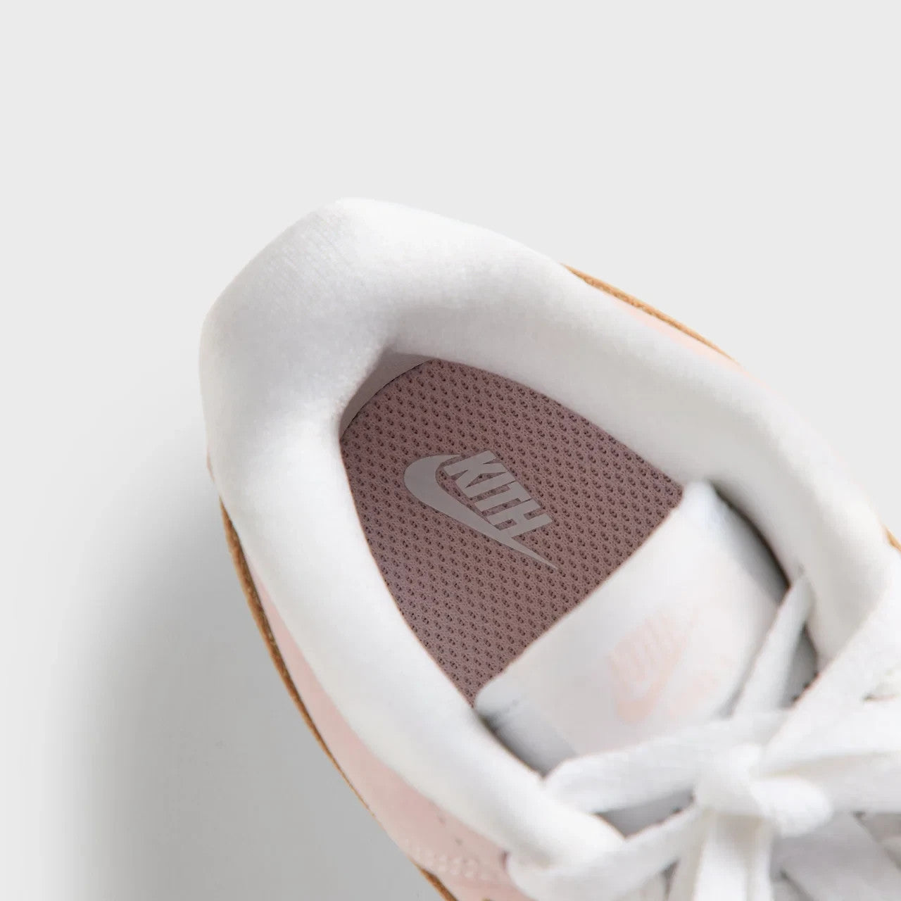 IM6038-200 Kith Ã Nike TD Air Force 1 Low SP "Un-Linen" (Toddler)