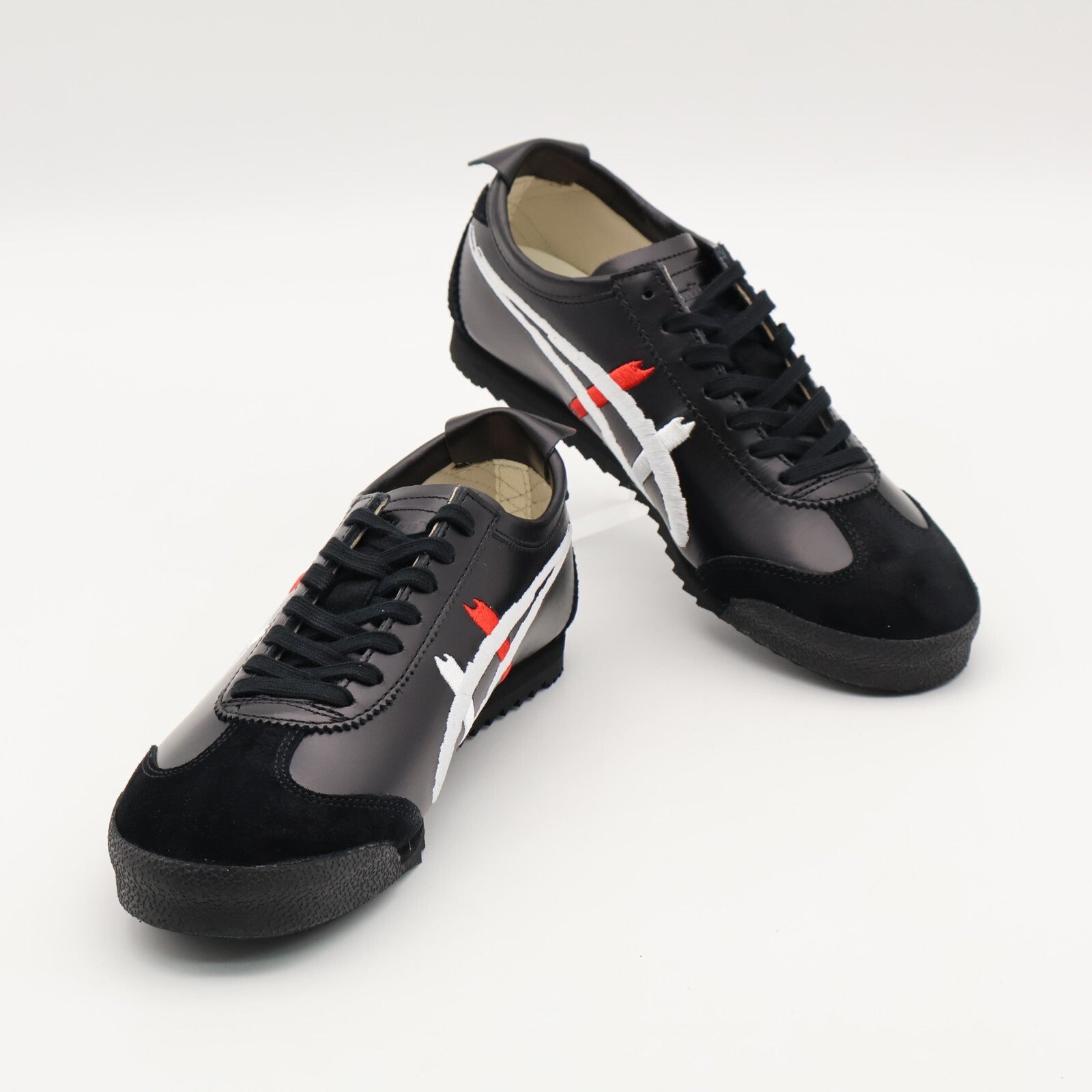 1182A188-001 Onitsuka Tiger NIPPON MADE Mexico 66 Deluxe Black White (Women's)