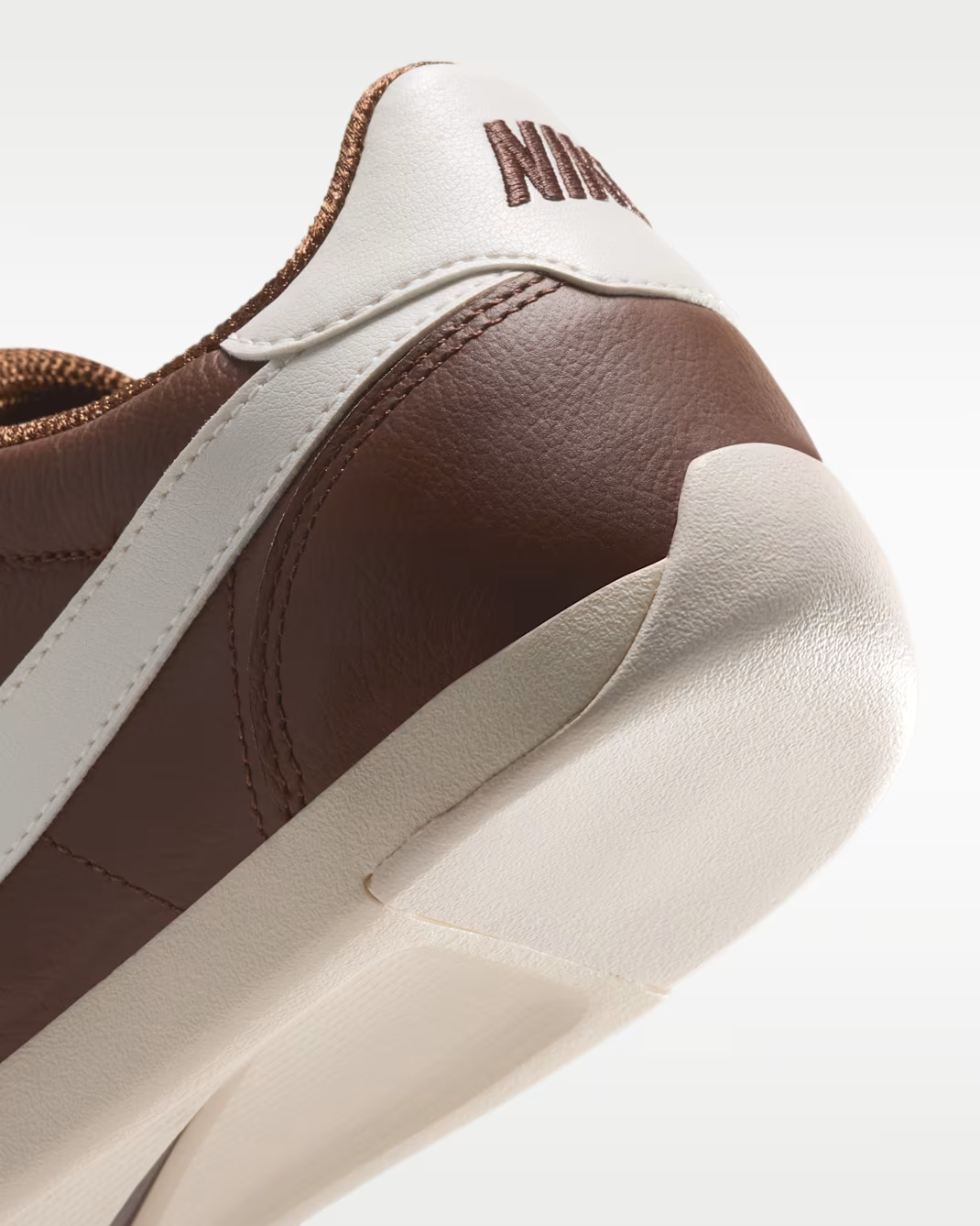 IB7102-201 Nike Sprint Sister "Cacao Wow/Sail" (Women's)