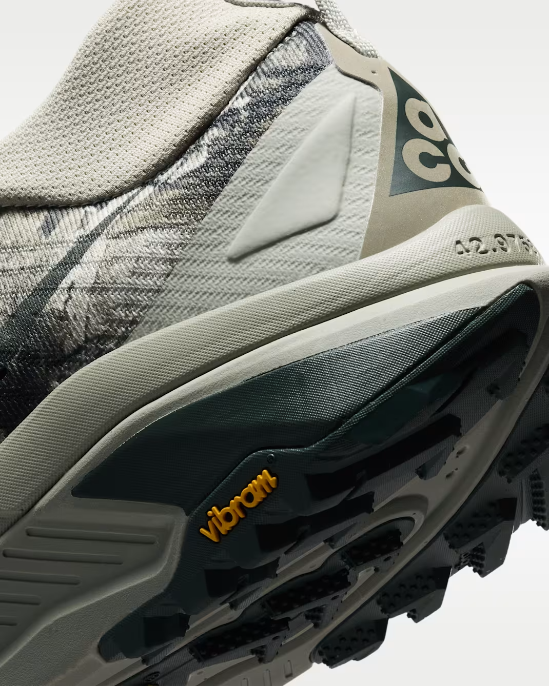 HV8113-300 Nike ACG Zegama Trail "Spruce Fog" (Men's)
