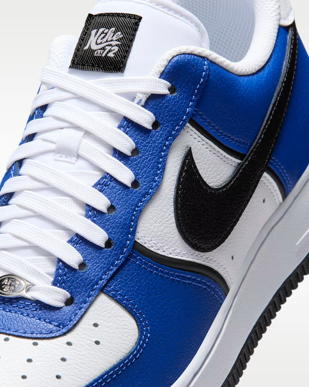 IM5752-400 Nike Air Force 1 '07 LV8 Sport "Old Royal/Black"