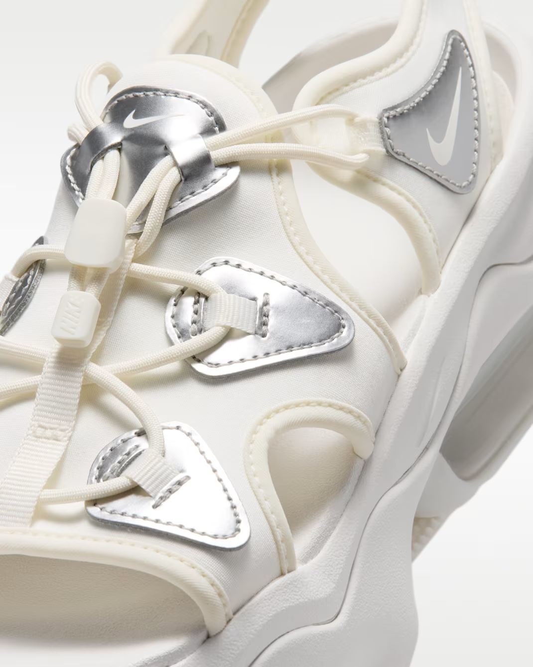 IR5892-133 Nike Air Max Koko SE Sail Metallic Silver (Women's)