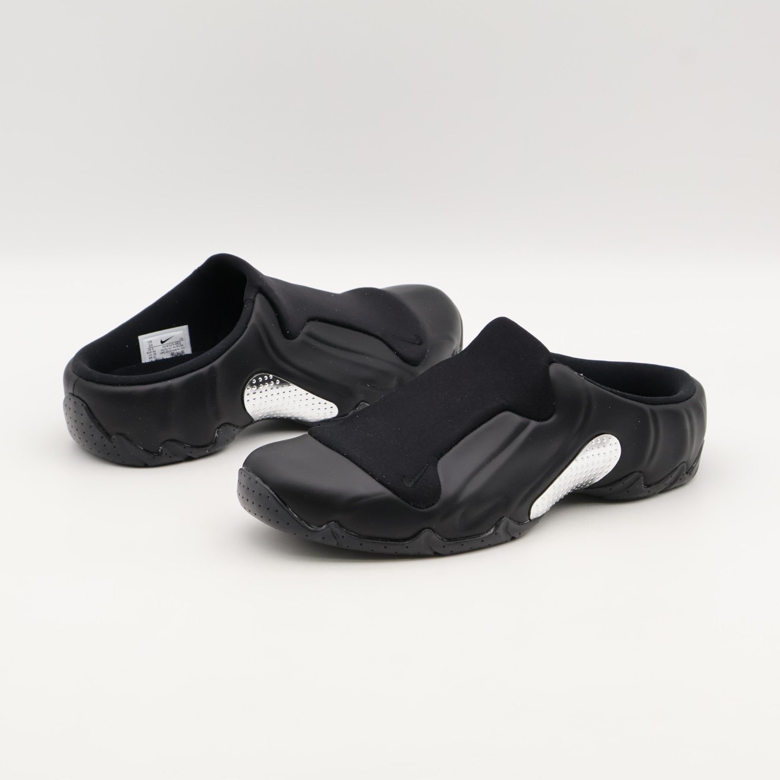 HJ4325-001 Nike Clogposite Black and Metallic Silver (Men's)