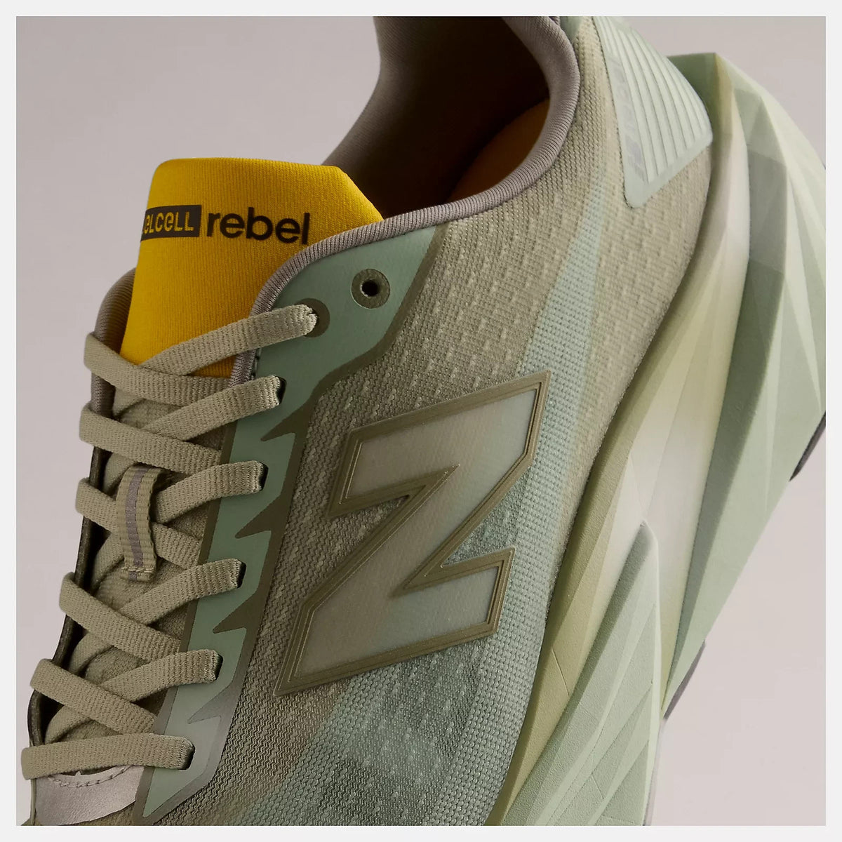 MFCXTD5 New Balance FuelCell Rebel V5 (Men's)