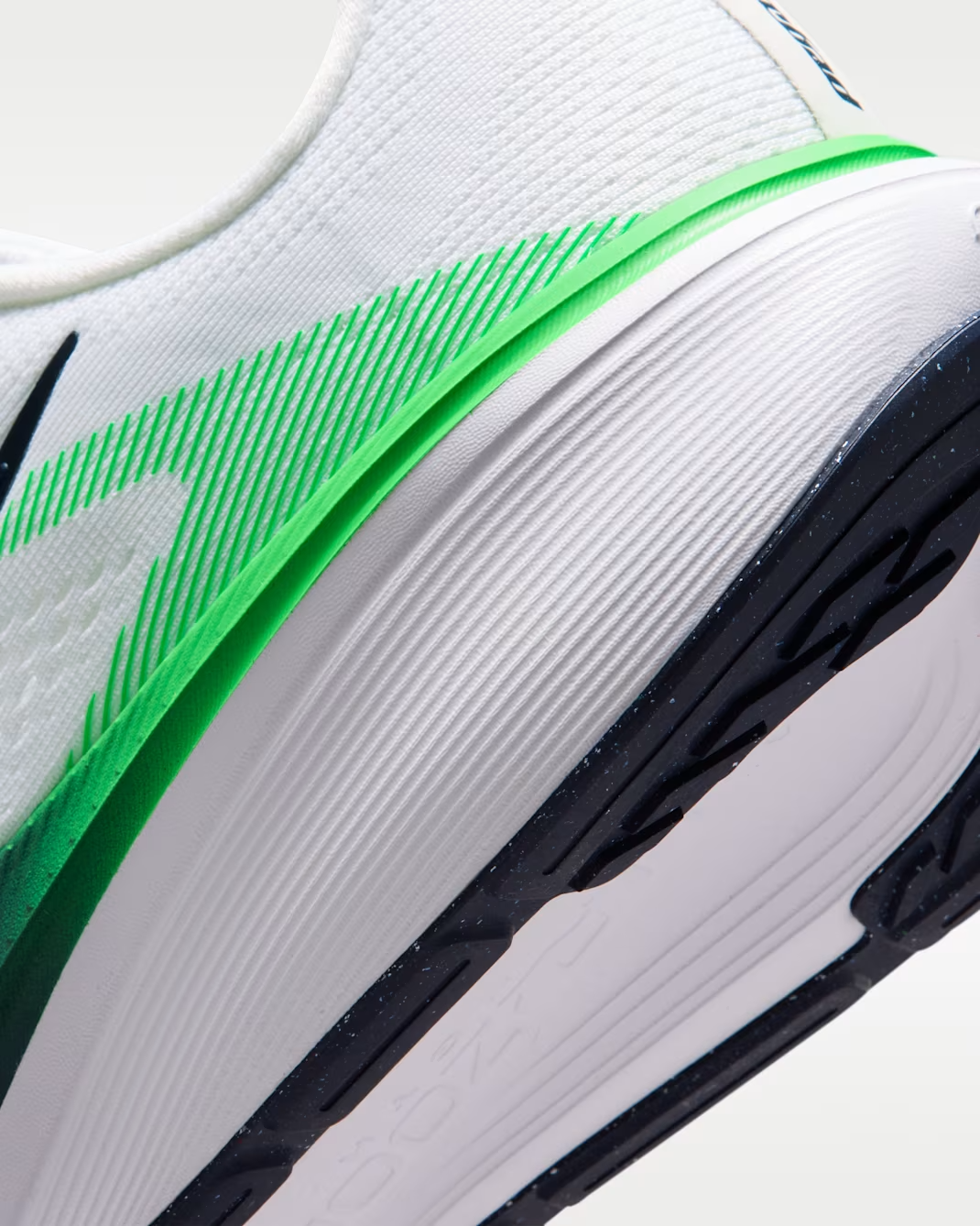 IB1873-107 Nike Pegasus 42 "White/Green Spark" (Men's)