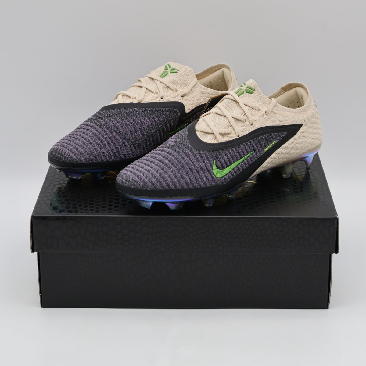 IF4392-001 Kobe Bryant Ã Nike Phantom 6 Low Elite Phantom Black (Men's)