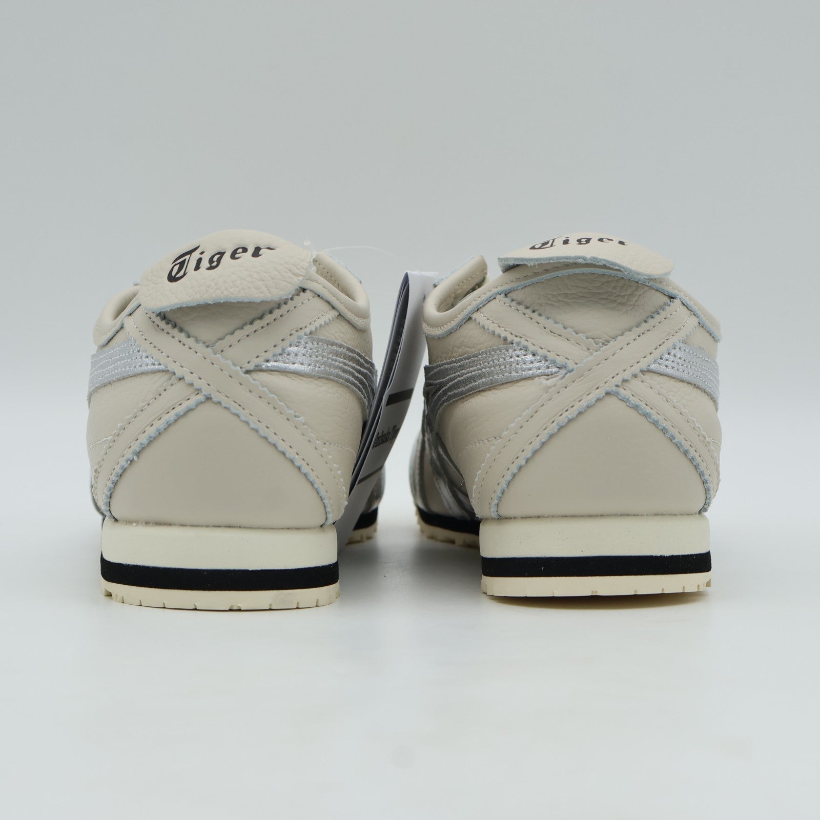 1183A592-200 Onitsuka Tiger Mexico 66 SD Birch Silver (Men's)