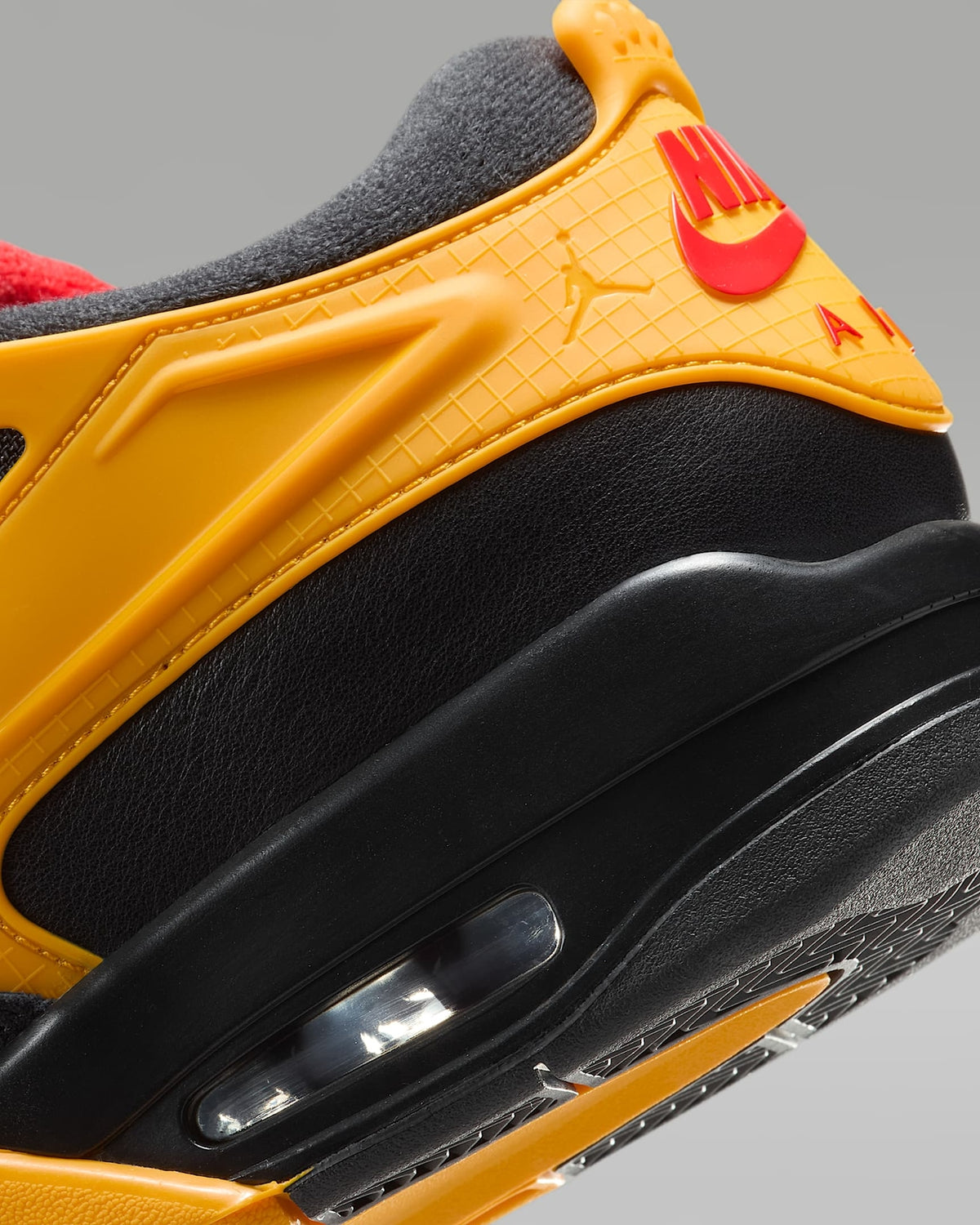 FQ7939-007 Nike Air Jordan 4 RM Bruce Lee (Men's)