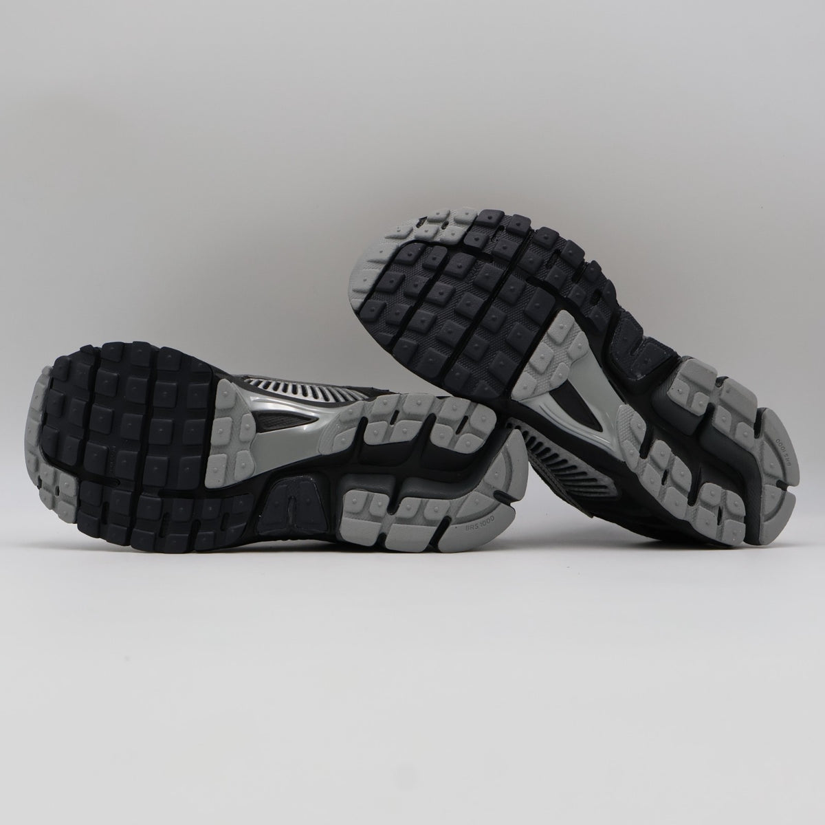HF1553-006 Nike Zoom Vomero 5 Anthracite Flat Silver (Men's)