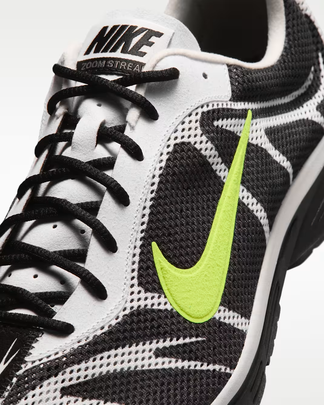 IQ8012-001 Nike Zoom Streakfly 3 "Black/Summit White" (Men's)