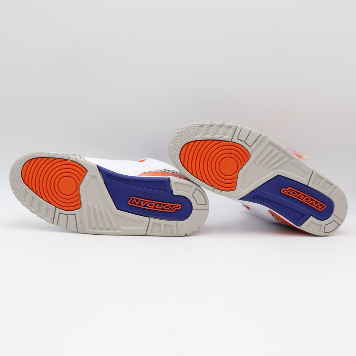 136064-148 Nike Air Jordan 3 Retro Knicks (Men's)