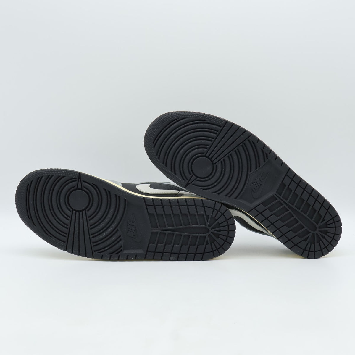 HQ2010-012 Nike Air Jordan 1 Low OG  Light Smoke Grey Off Noir (Men's)