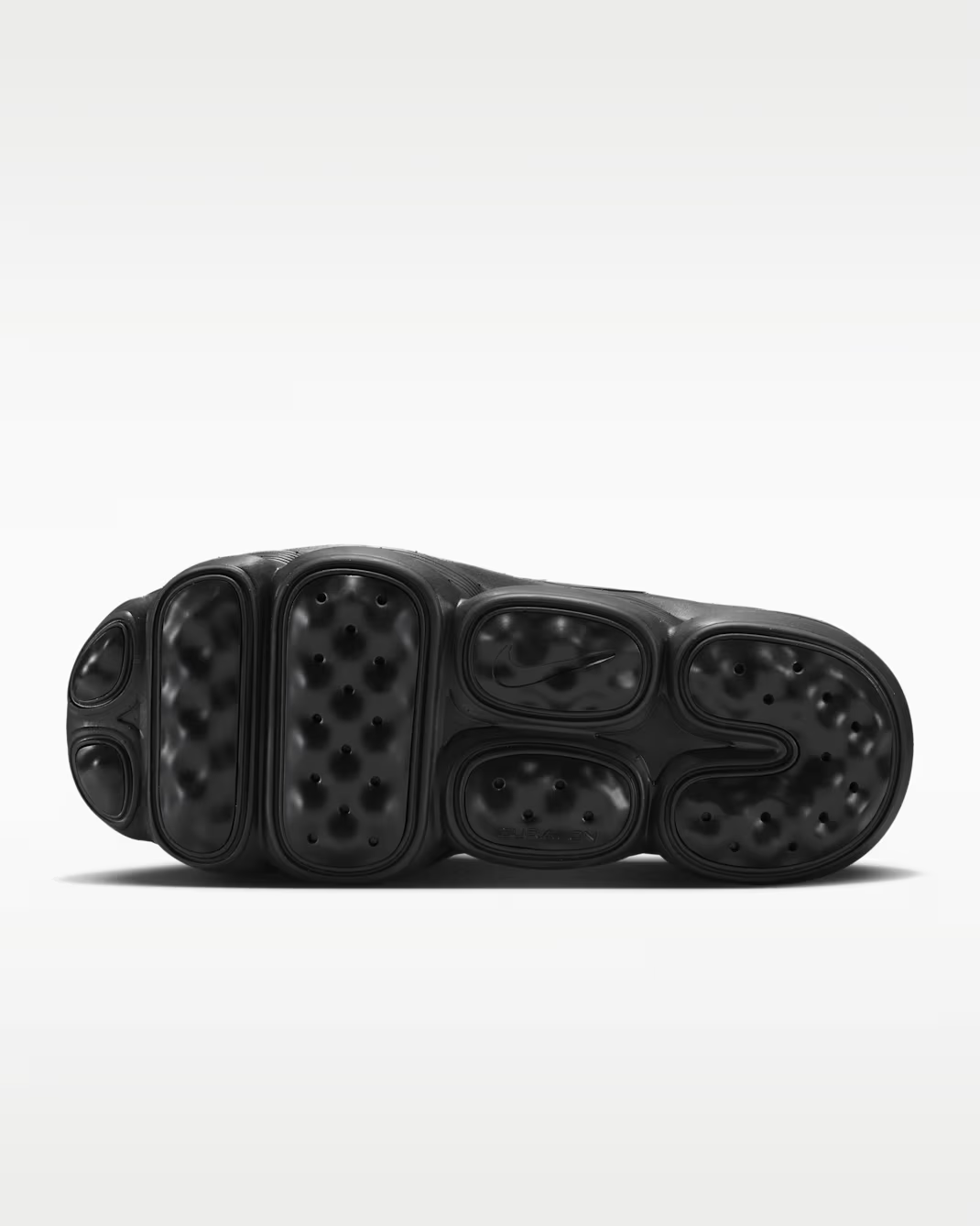IR0448-001 Nike 24.7 Shoes (Women's)