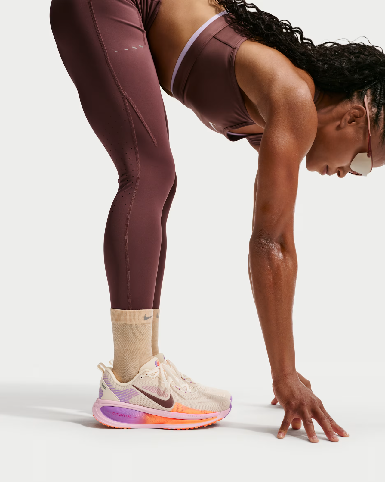 HM6804-113 Nike Vomero 18 "Chalk/Pink Foam/Bright Violet" (Women's)