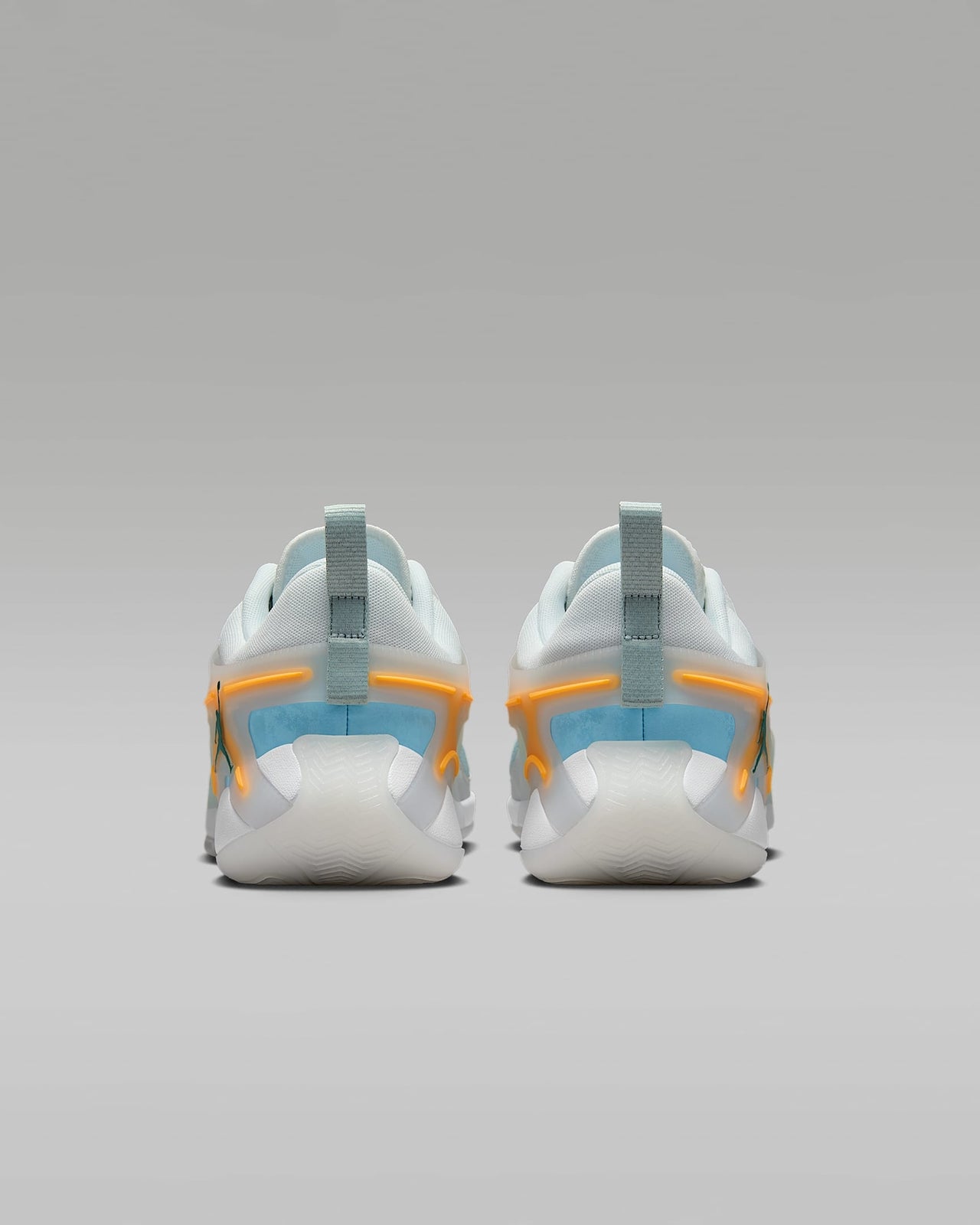 FQ3859-101 Nike Jordan Heir Series Poolside (Men's)