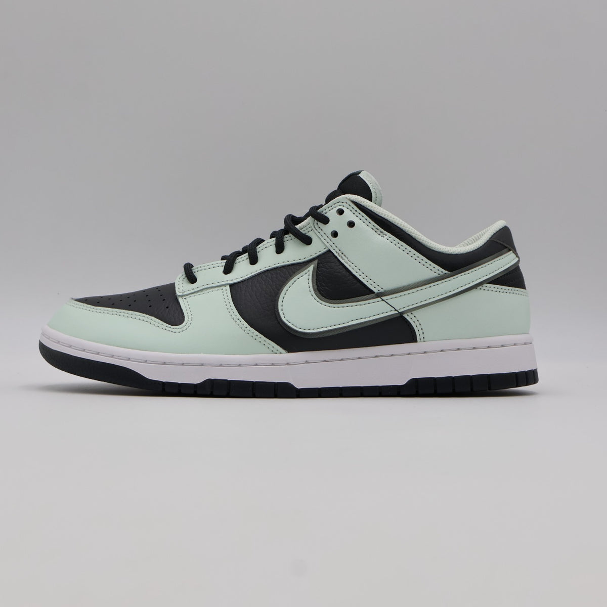 FZ1670-001 Nike Dunk Low Premium Dark Smoke Grey (Men's)
