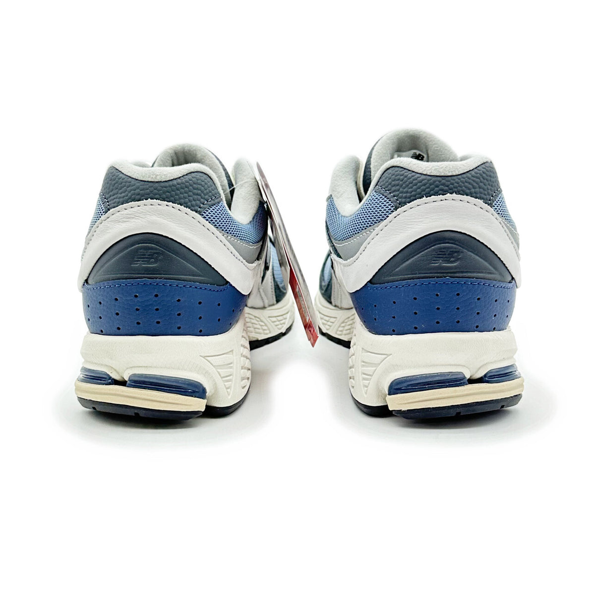 M2002RAN atmos Ã New Balance 2002R Cybernetics Blue