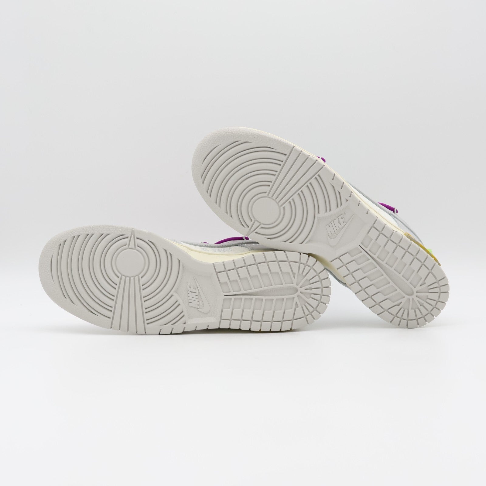 DM1602-100 OFF-WHITE NIKE DUNK LOW 1 OF 50 21 (Men's)