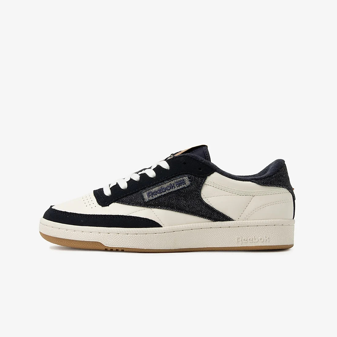 R00090 TCB jeans Ã Reebok Club C 85 Vintage "50âs Denim Edition" (Men's)