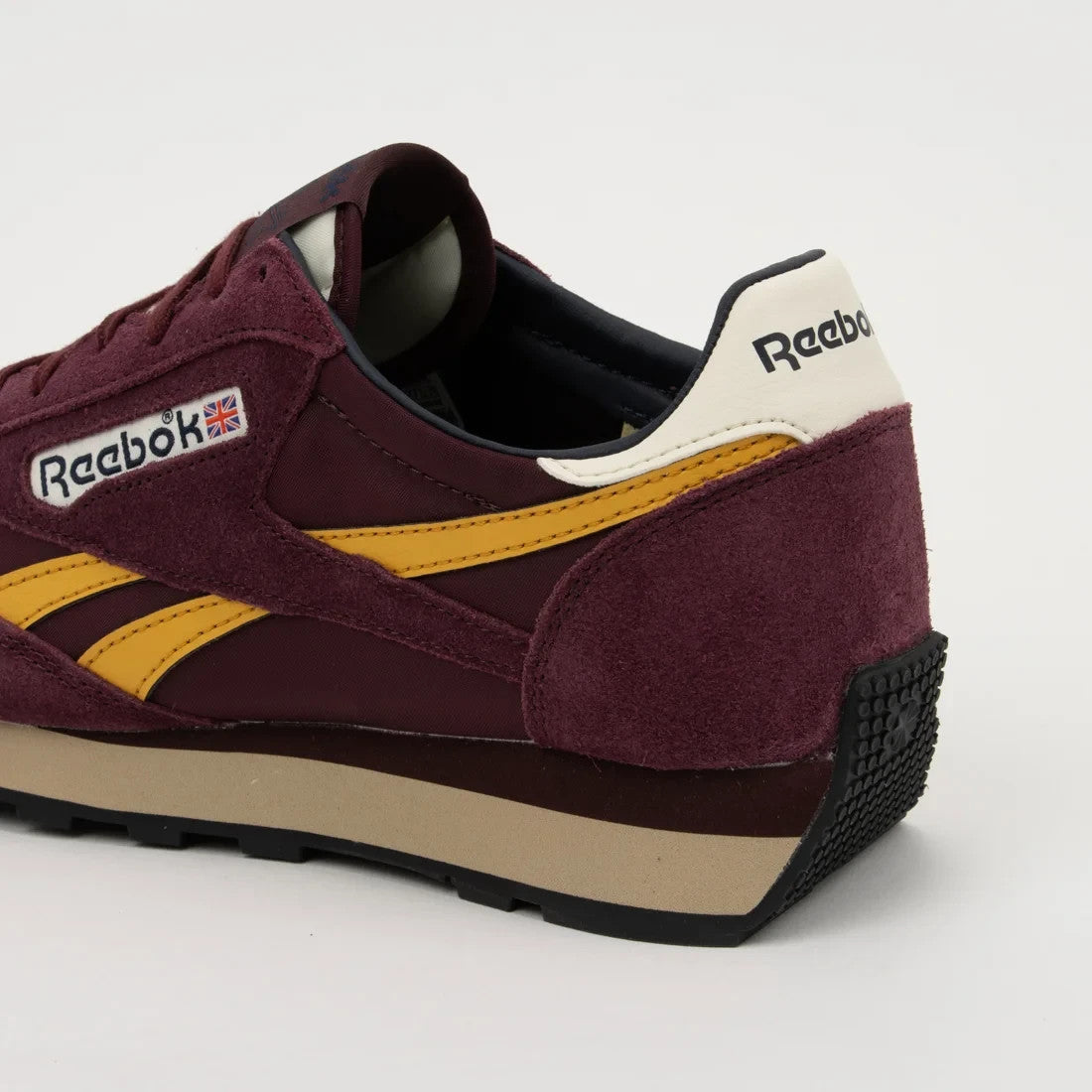 100231048 Reebok AZTEC 2 Black Cherry (Men')