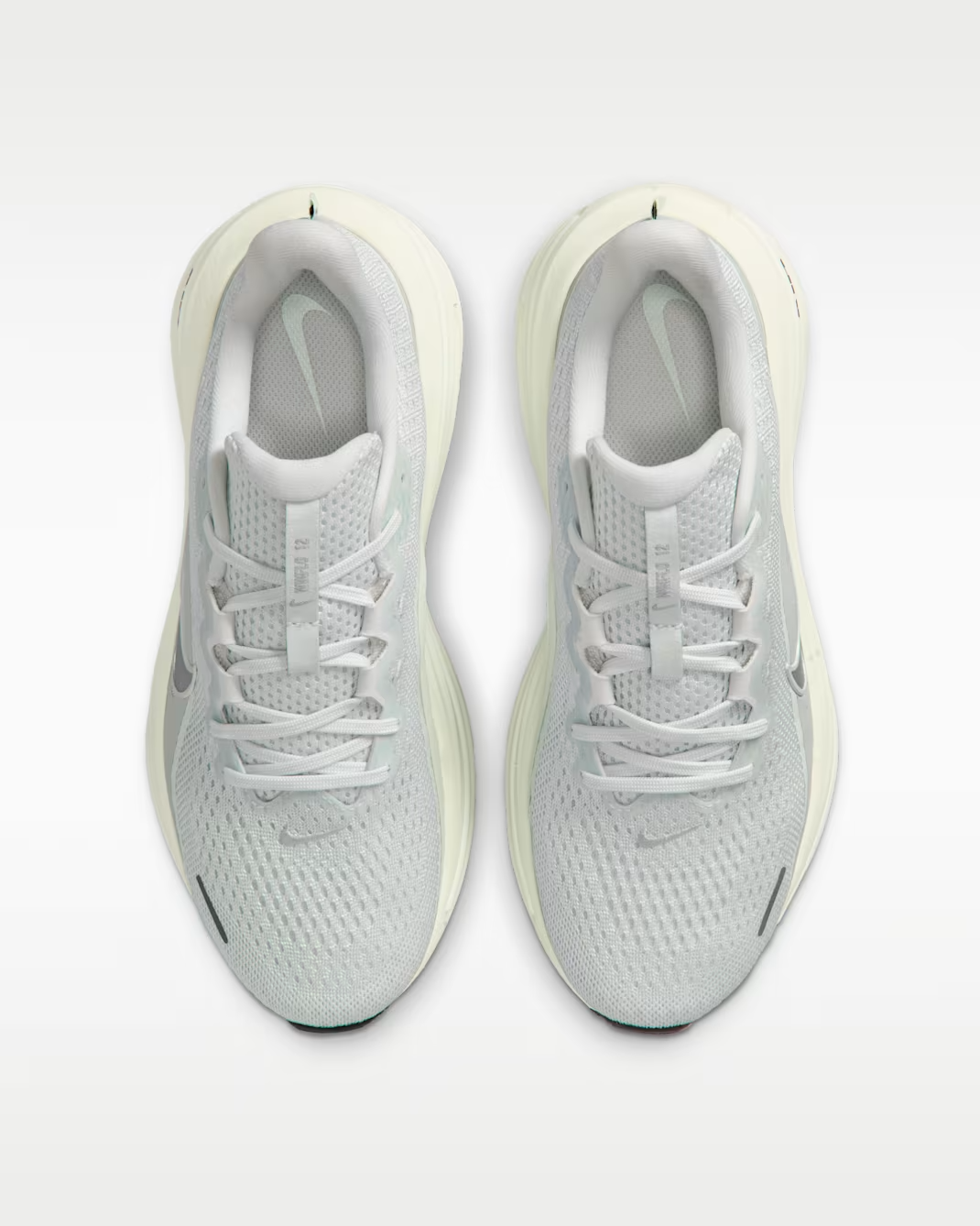 HV9273-104 Nike Winflo 12 Off White Barely Green (Women's)